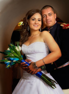 Foto novios con bouquet