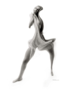 Foto desnudo artistico en blanco y negro