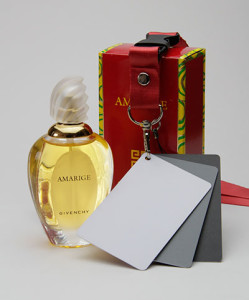 Foto productos con carta gris