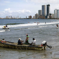 Foto pescadores en Cartagena, Colombia.