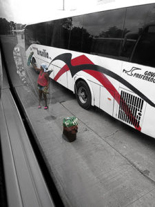 Foto vendedor ambulante