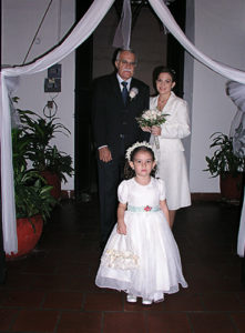 Foto novia con su padre y pajecito