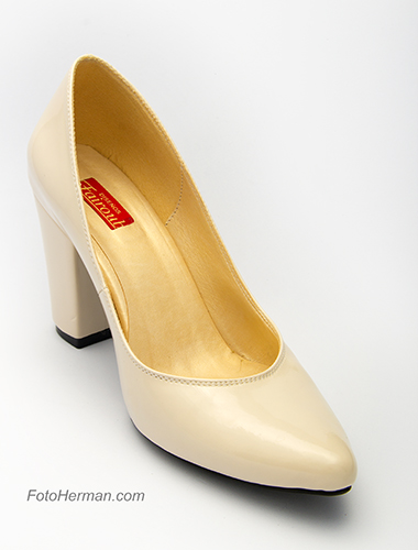 Foto zapatos dama color beige